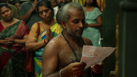 Authentic-religious-ritual-ceremony-inside-hindu-temple