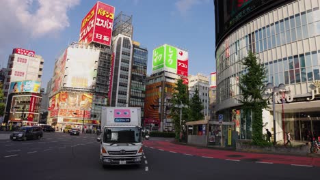 Pan-from-left-to-right-through-Downtown-Tokyo-Urban-Center