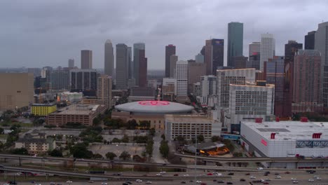 Establecimiento-De-Una-Vista-Aérea-Del-Centro-De-Houston,-Texas,-Por-La-Noche