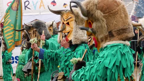 Festival-Internacional-Del-Desfile-De-Máscaras-&quot;surva&quot;-En-Pernik