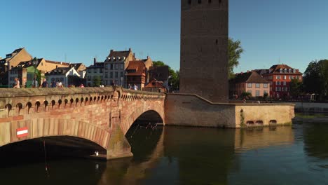 Los-Puentes-Cubiertos-De-La-Petite-France-Están-Clasificados-Como-Monumento-Histórico-Desde-1928.