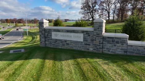 Virginia-Tech-stone-sign-at-campus-entrance