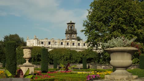 Restos-Del-Trentham-Hall-En-Los-Jardines-De-Trentham-Estate