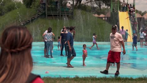 Parque-Acuático-En-Monterrey-México