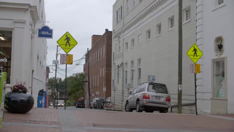 Centro-Comercial-Del-Centro-De-Charlottesville:-Lugar-Del-Ataque-Automovilístico-De-Charlottesville-Durante-La-Manifestación-Unite-The-Right-De-2017