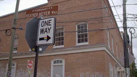 Centro-Comercial-Del-Centro-De-Charlottesville:-Lugar-Del-Ataque-Automovilístico-De-Charlottesville-Durante-La-Manifestación-Unite-The-Right-De-2017