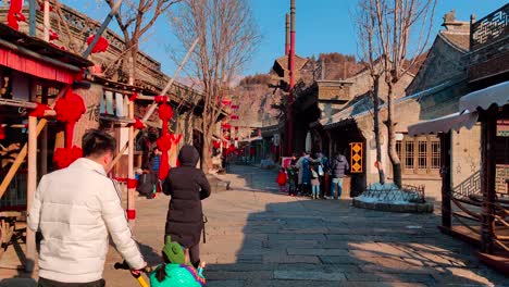 Tourists-visited-Gubei-Water-town,-enjoyed-the-fair-and-the-view-before-isolation-was-imposed,-emjo