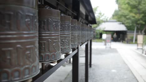 Hilandero-Japonés-Del-Deseo-Del-Templo-De-Kyoto