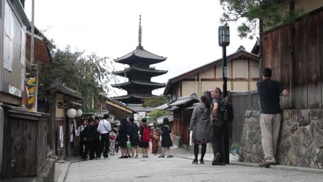 Beautiful-view-of-the-Toji-temple-from-Gion-District