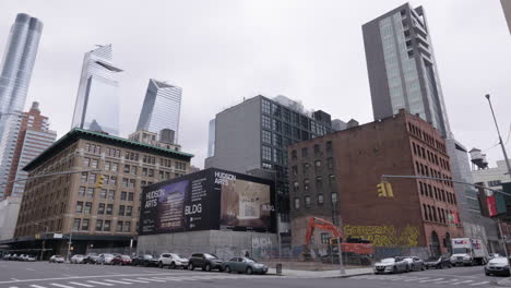 Esquina-Vacía-Sin-Tráfico-En-El-Lado-Oeste-De-Hudson-Yards-Durante-El-Brote-De-Coronavirus