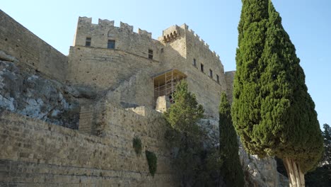 Low-angle,-close-up-view-of-Lindos-Acropolis