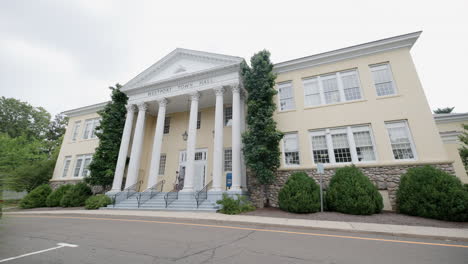 Wide-Shot-of-City-Town-Hall-in-New-England