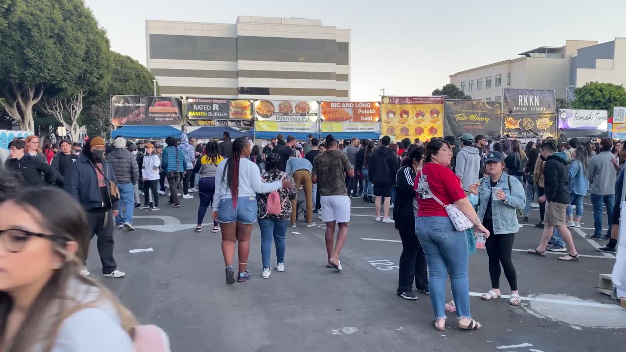 A Large Crowd Of People Enjoying Asian Food At The 626 Santa Monica ...