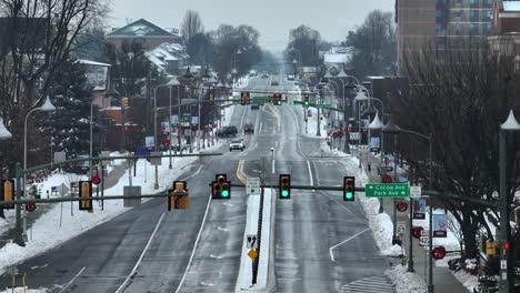 Suburban-America-traffic-at-Christmas