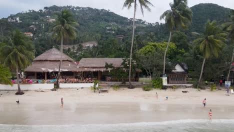 Aerial-View-Of-Haad-Yao-beach-Shoreline-In-Koh-Phangan-With-Tropical-Trees