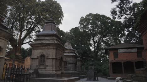 Small-Shrines-at-Pashupatinath-Temple,-Kathmandu,-Nepal,-Asia