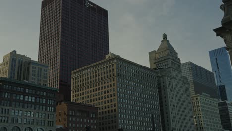 Michigan-Avenue-street-in-Chicago