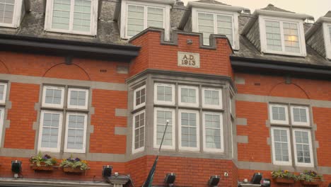 Detail-of-typical-brick-architecture-in-Dublin,-Ireland