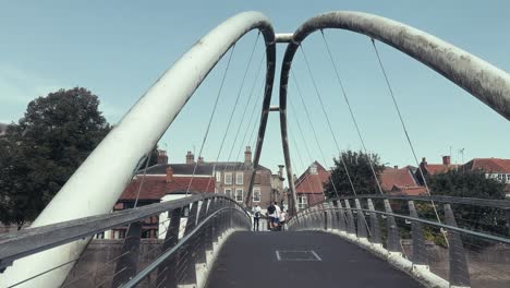 Vídeo-Nostálgico-De-La-Concurrida-Ciudad-De-Boston-En-Lincolnshire,-Una-Ciudad-Comercial-Y-Un-Puerto-Interior.