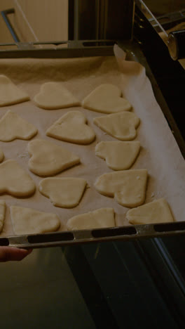 Person,-Die-In-Der-Küche-Kocht