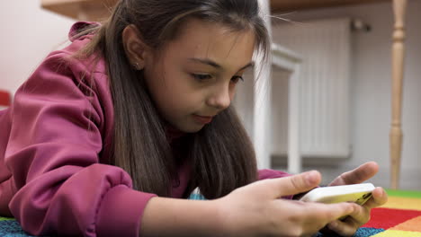 Young-girl-using-smartphone