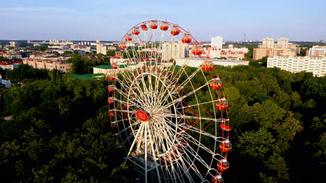 Aerial-view-of-ferris-wheel