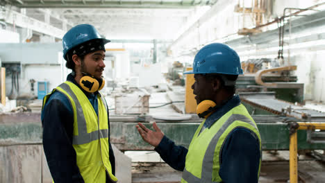 Workers-talking-at-a-marble-factory