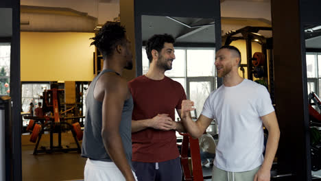 Friends-at-the-gym