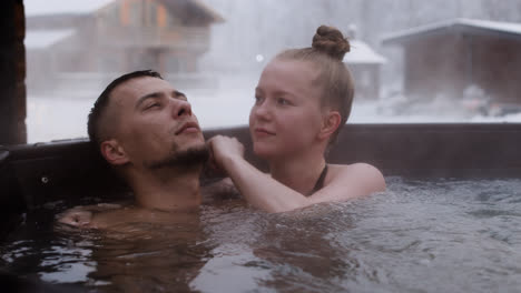 Couple-inside-a-hot-tub