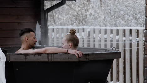 Couple-inside-a-hot-tub