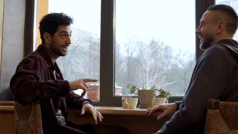 Male-friends-at-the-cafeteria