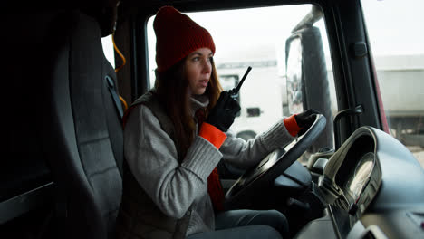 Woman-using-a-walkie-talkie