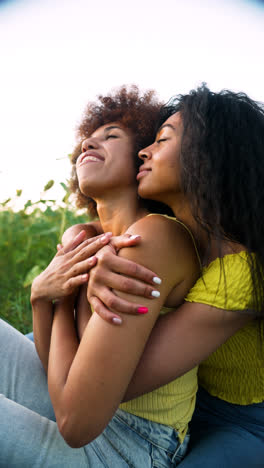 Women-in-a-sunflower-field