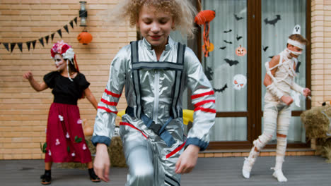Kids-on-Halloween