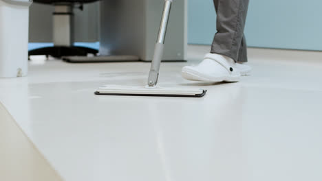 Cleaner-mopping-the-floor