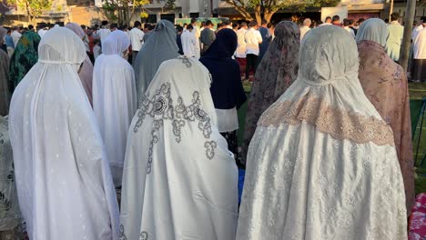 Muslim-People-Praying-Salah-Together-on-Eid-Al-Fitr-Moment-at-The-Field-Doing-Seven-Time-of-Takbirs