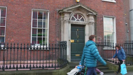 Typical-Facade-Doorstep-Of-Houses-In-The-Streets-Of-Dublin,-Ireland