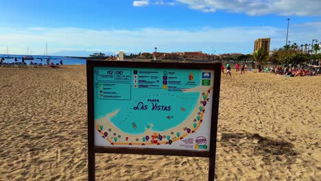 Playa-De-Las-Vistas-Firmar-En-Tenerife-Islas-Canarias-España,-Clima-Perfecto-Para-Tomar-El-Sol