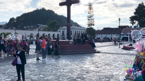 Aufnahme-Der-Plaza-San-Cristobal-De-Las-Casas-Am-Mittag