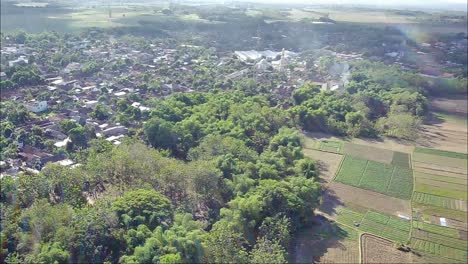 Zona-Rural-Y-Tierras-Agrícolas-En-Blora,-Java-Central,-Indonesia.