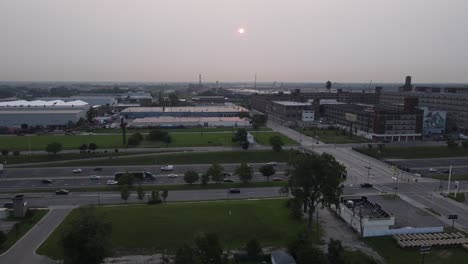 Aerial-view-of-Detroit-Michigan,-USA,-during-canadian-wildfire-smoke-block-sun