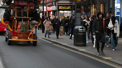 Tostadas-En-Londres,-Oxford-Street,-Londres,-Reino-Unido.