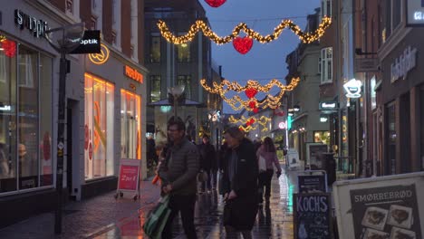 Aalborg-centrum-street-view-during-the-dark-season