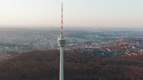 Aerial-shot-of-the-TV-Tower-in-Stuttgart,-Germany