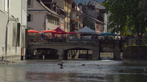 El-Río-Thiou-Ha-Desempeñado-Un-Papel-Importante-En-El-Desarrollo-De-Annecy.