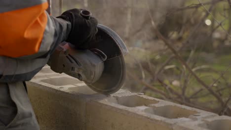 Circular-Saw-Or-Grinder-Cuts-Wall-Bricks