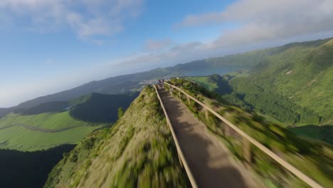 Gopro-11--imágenes-Capturadas-En-La-Región-De-Siete-Ciudades-De-La-Isla-Azores-De-São-Miguel---Ubicación-Portugal--Grota-Do-Inferno