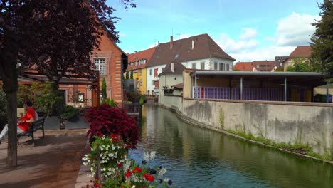 Im-Fischhändlerviertel-Von-Colmar-Lebten-Berufsfischer-Und-Schiffer