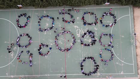 Murcia,-España,-30-De-Enero-De-2024:-Los-Niños-De-Educación-Primaria-Crean-Corazones-Con-La-Frase-&quot;mi-Oído-Por-La-Paz