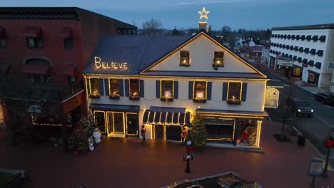 Establishing-shot-of-a-Christmas-shop-with-lights